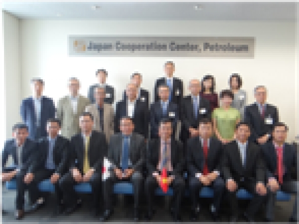 Đoàn công tác của trường Đại học Dầu khí Việt Nam thăm và làm việc tại Nhật Bản