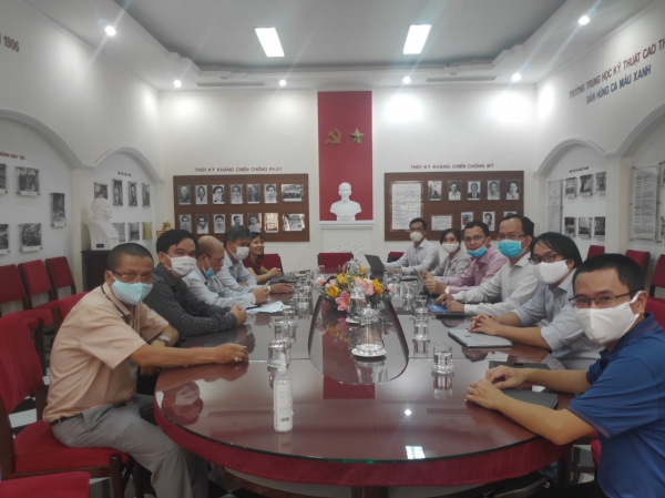 Chuyến thăm và làm việc của đoàn lãnh đạo Trường Đại học Dầu khí Việt Nam tại Trường Cao đẳng Kỹ thuật Cao Thắng