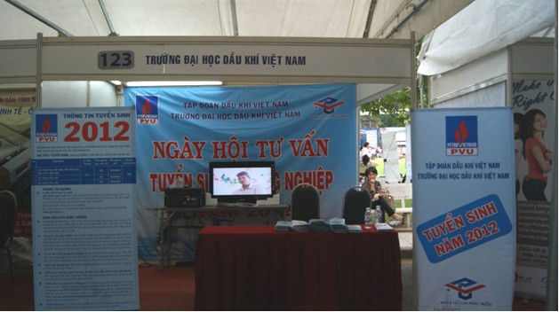 ngay hoi tv ts 04.jpg