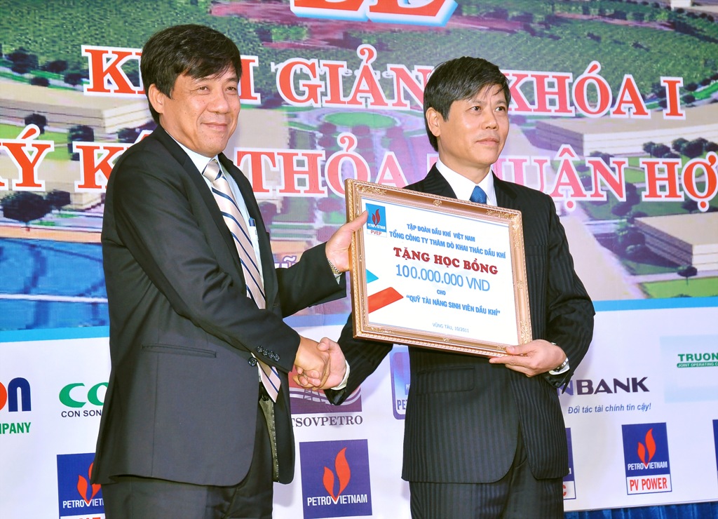 pvu ky ket thoa thuan 014.jpg