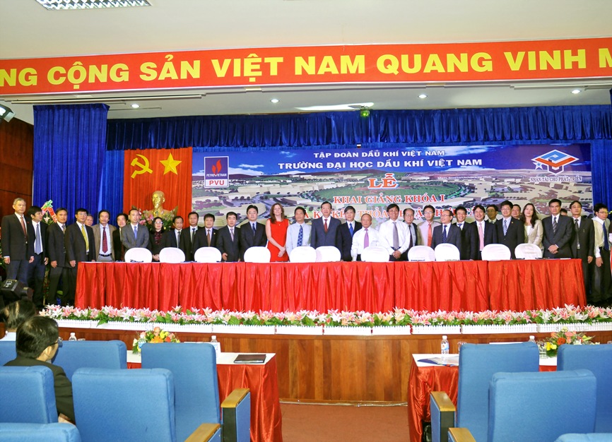pvu ky ket thoa thuan 03.jpg