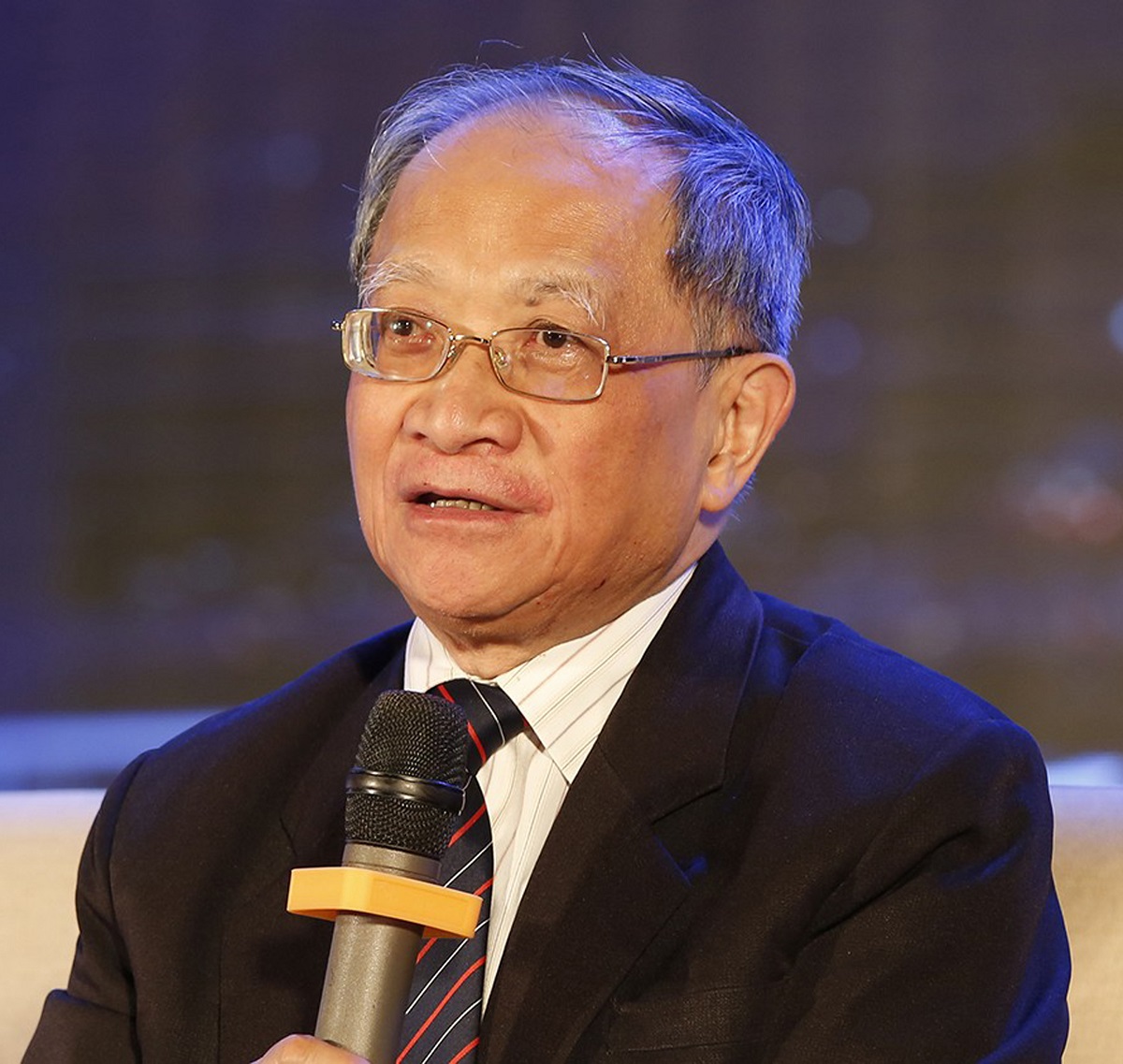 Ong Le Dang Doanh