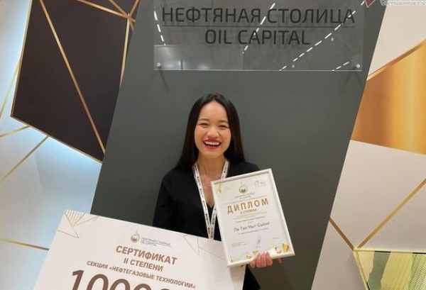 Cựu sinh viên PVU nhận bằng chuyên gia Địa chất hạng xuất sắc và giải thưởng danh giá &quot;Ngôi sao Gubkin&quot;
