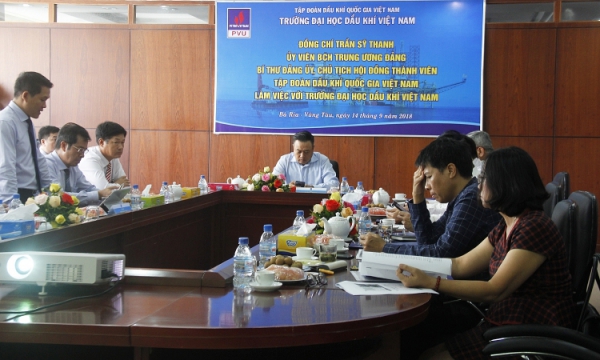 Lãnh đạo PVN làm việc với PVU và PVMTC