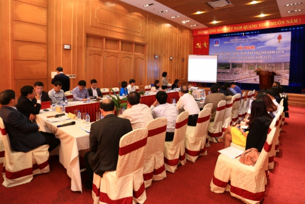 Hội nghị tổng kết hoạt động mua bán dầu thô năm 2016 và triển khai kế hoạch 2017- 2017