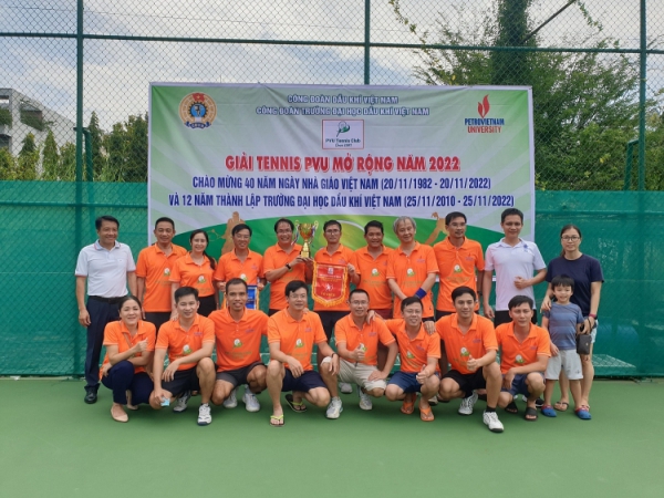 PVU tổ chức thành công giải Tennis mở rộng năm 2022