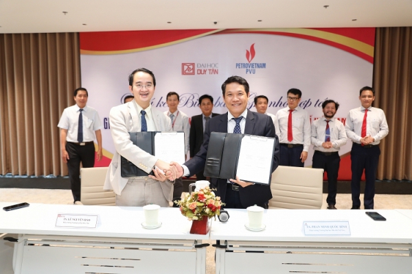 Petrovietnam University signed a memorandum of cooperation with Duy Tan University