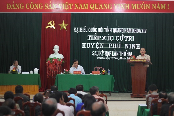 Đồng chí Nguyễn Quốc Khánh tiếp xúc cử tri Quảng Nam