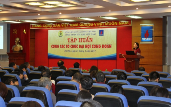 Công đoàn DKVN tập huấn tổ chức Đại hội công đoàn khu vực phía Bắc