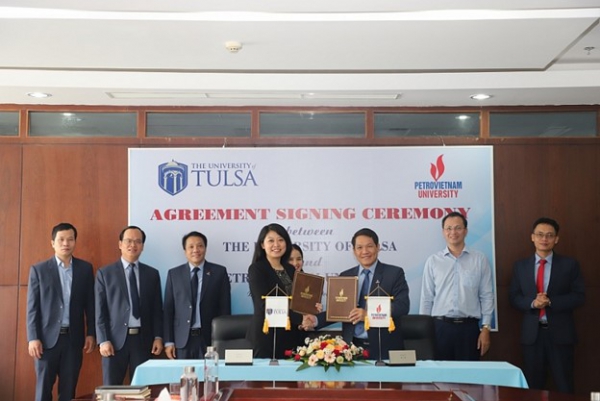 Petrovietnam University (PVU) signed a cooperation agreement with the University of Tulsa (TU) - USA