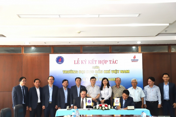 Trường Đại học Dầu khí Việt Nam ký kết thỏa thuận hợp tác với Hội Dầu khí Việt Nam