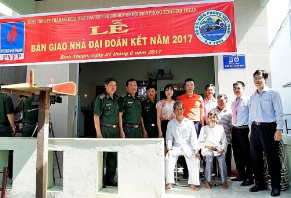 PVEP trao nhà Đại đoàn kết cho ngư dân nghèo