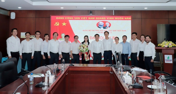 Đảng bộ PVU: Chi bộ Quản lý tổ chức Đại hội điểm nhiệm kỳ 2025-2027
