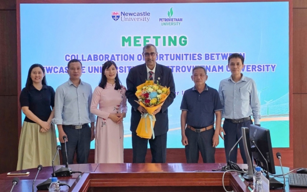 PVU hợp tác với Newcastle (Singapore): Bước tiến mới trong nghiên cứu khoa học và năng lượng tái tạo