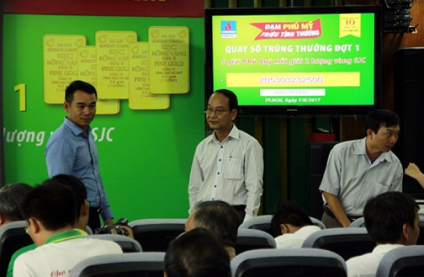 PVFCCo trao giải thưởng “vàng” cho khách hàng may mắn