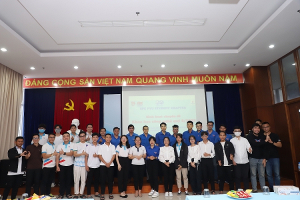 Chi hội SPE PVU phối hợp với Đoàn ĐVLGK Vietsovpetro sinh hoạt chuyên đề khoa học công nghệ