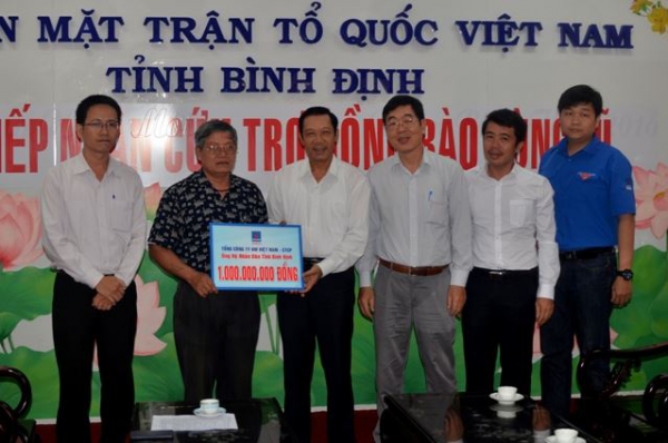 PV GAS trao 1 tỷ đồng ủng hộ tỉnh Bình Định