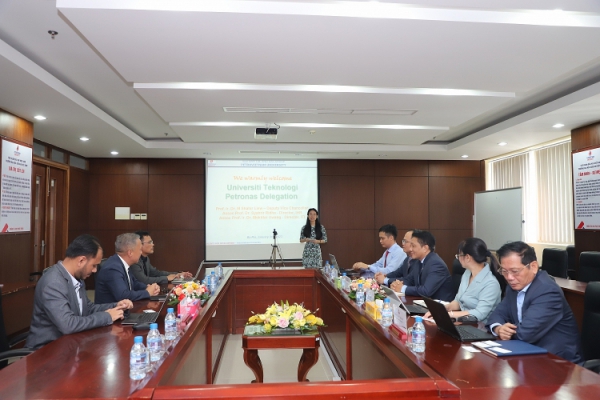 Trường Đại học Dầu khí Việt Nam tiếp đoàn công tác của Trường Đại học Công nghệ Petronas