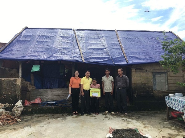 Đạm Cà Mau hướng về đồng bào miền Trung lũ lụt