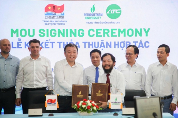 PVU v&agrave; Vietsovpetro tăng cường hợp t&aacute;c đ&agrave;o tạo, nghi&ecirc;n cứu khoa học
